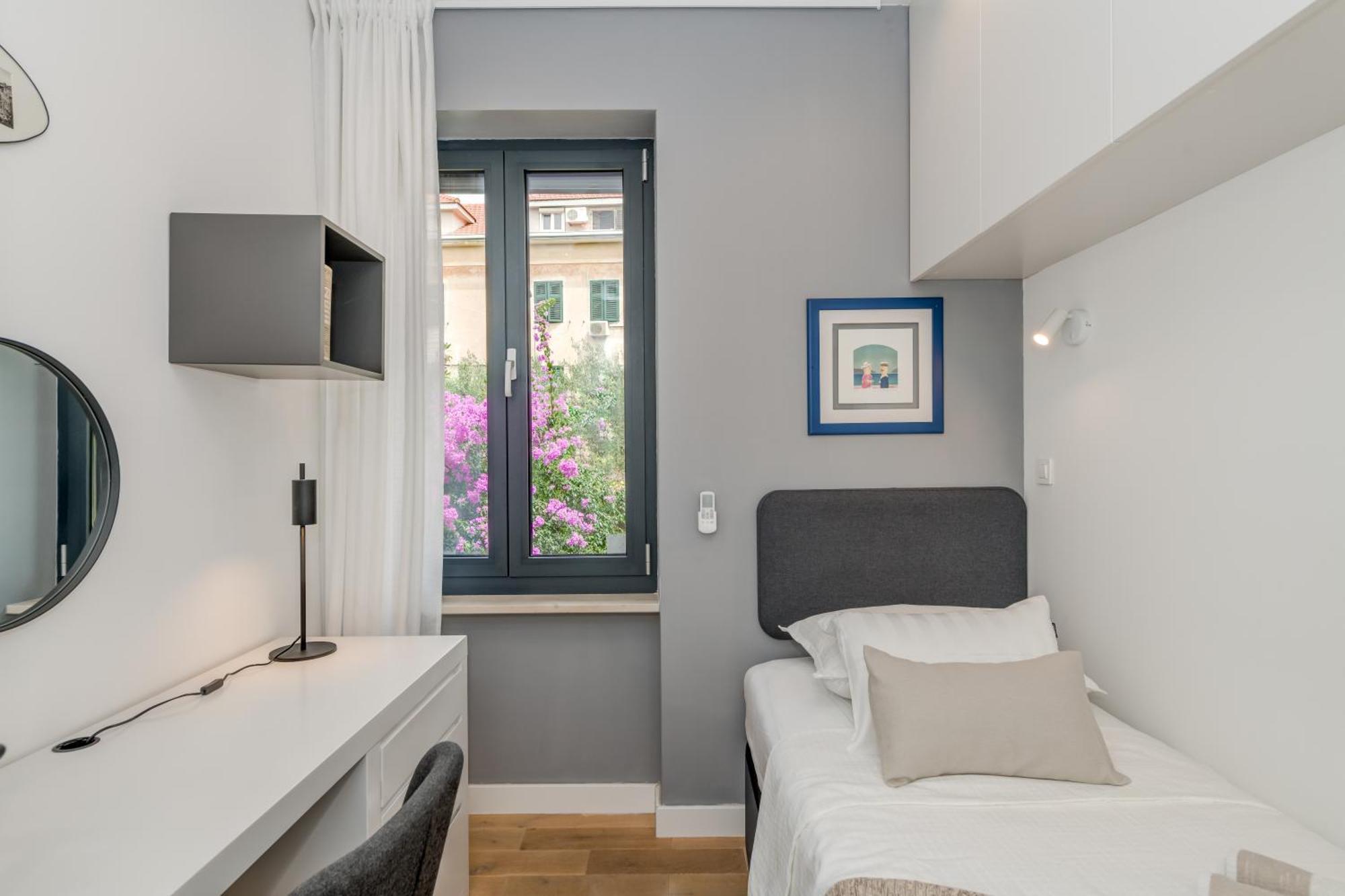 Top Location! Spacious Lux Apartment -5 Min From Beach & Centre Split Ngoại thất bức ảnh