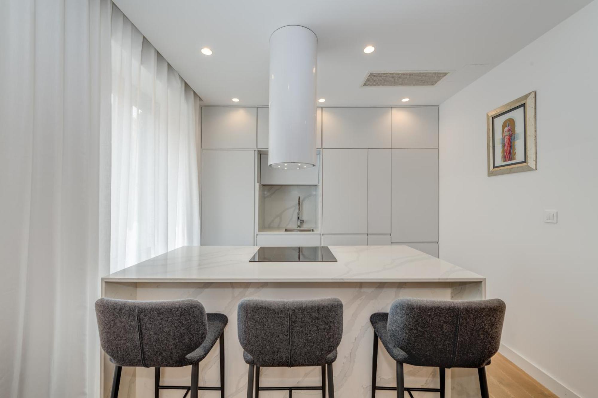 Top Location! Spacious Lux Apartment -5 Min From Beach & Centre Split Ngoại thất bức ảnh