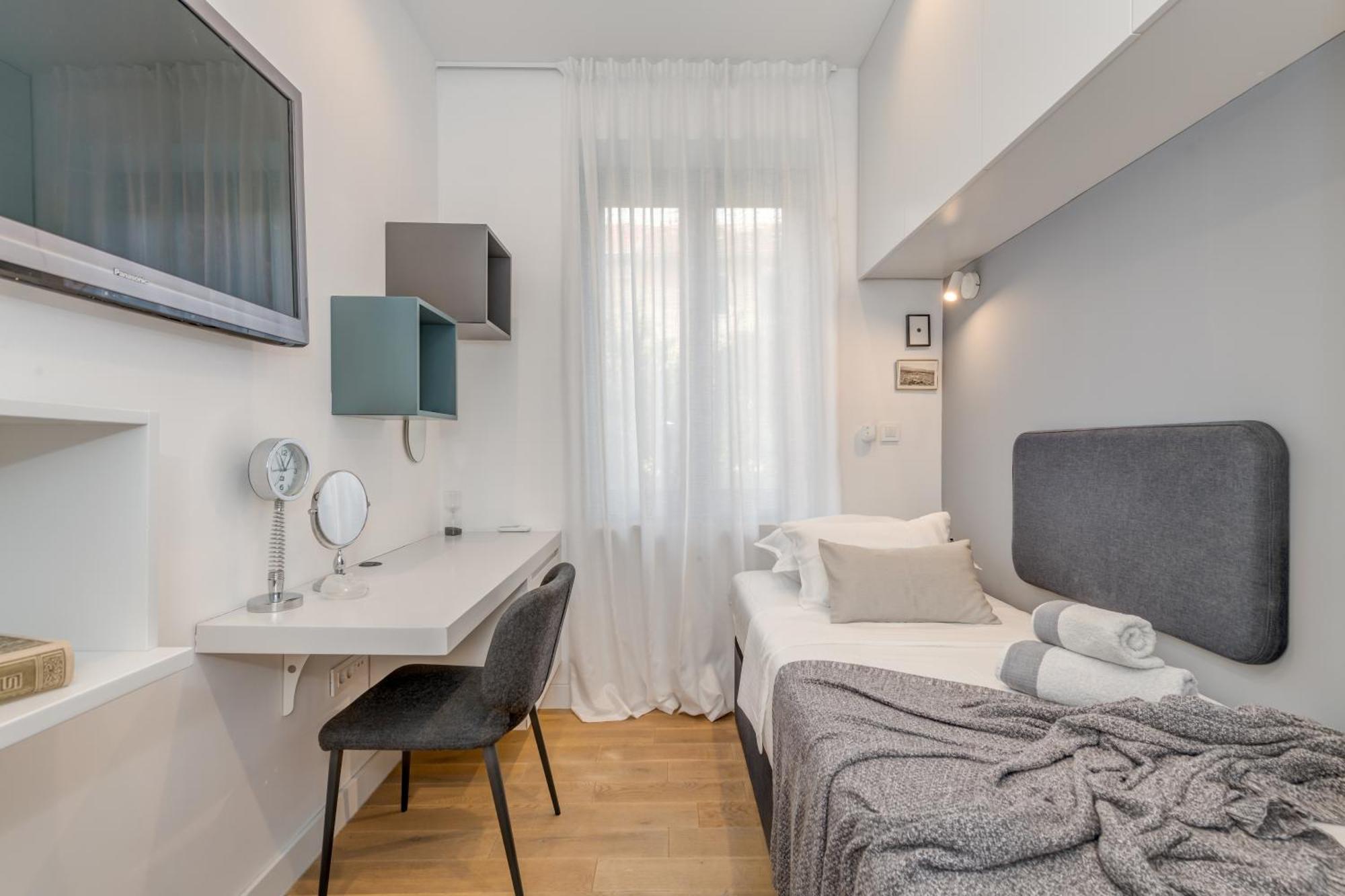 Top Location! Spacious Lux Apartment -5 Min From Beach & Centre Split Ngoại thất bức ảnh